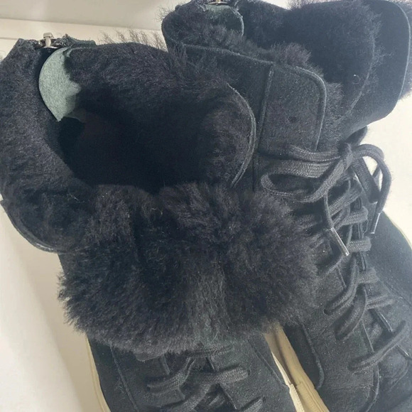 WOMAN BY COMMON PROJECTS Sneakers - Picture 3 of 8